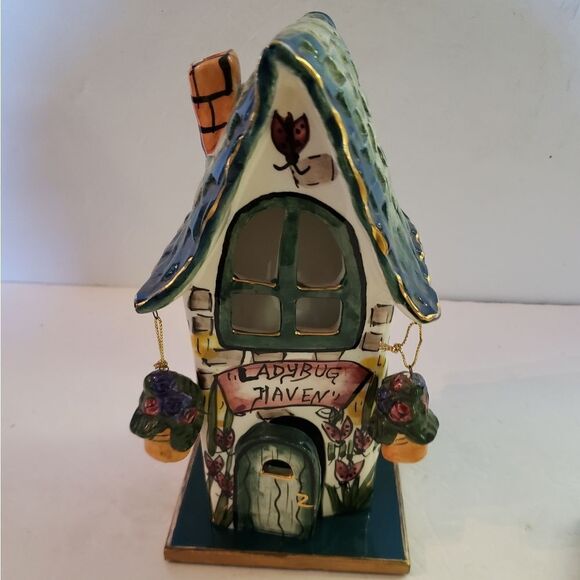 Lady Bug Haven - Picture 1 of 16